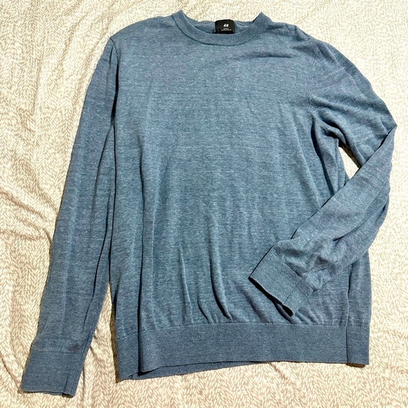 H&M Men's Heather Blue Crewneck Sweater - Picture 2 of 5